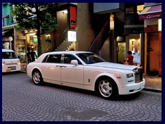 Azabu-Juban 27 - Rolls-Royce